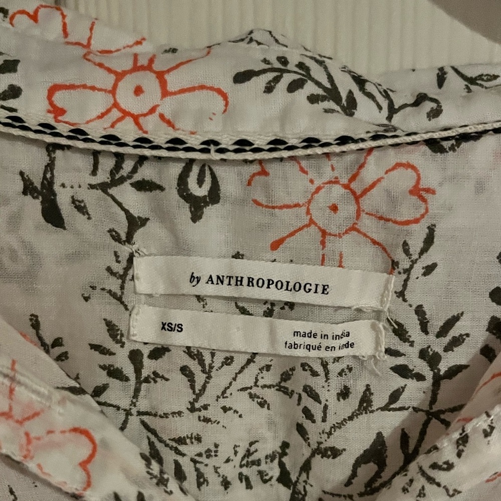 Anthropologie Womens Button Down Blouse, Size XS, White Black Orange Floral - Picture 2 of 7